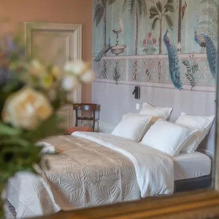 La Leontine Bed & Breakfast 3*
