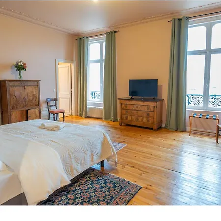 La Leontine 3*