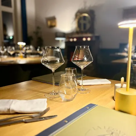 La Léontine Couette-café 3*